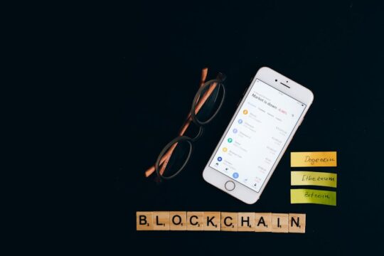 blockchain applications - Photo by Leeloo The First